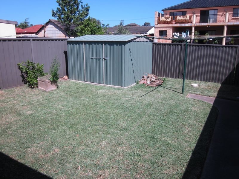 31 Buckland Street, Greenacre NSW 2190