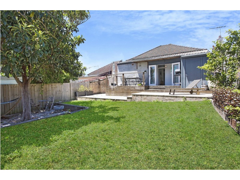 13 Nicholson Street, Tempe NSW 2044