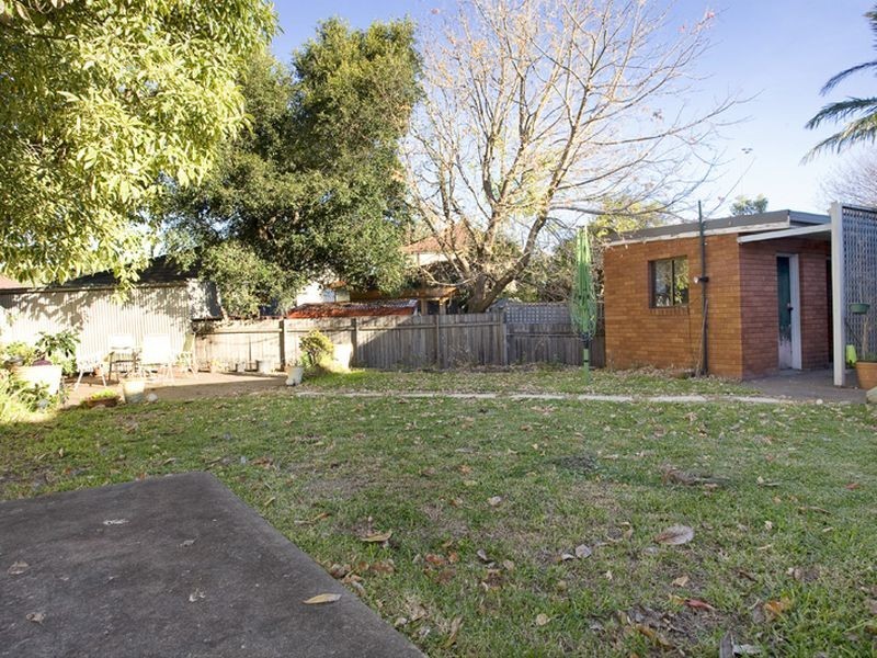17 Morris Avenue, Croydon Park NSW 2133