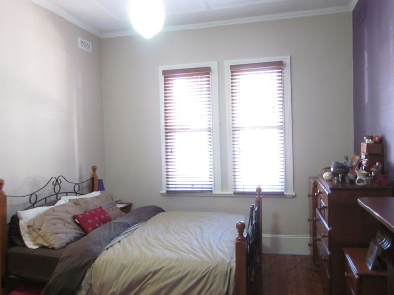 18 Thomas Street, Ashfield NSW 2131