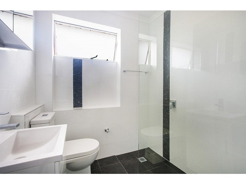 9/13 Ward Avenue, Canterbury NSW 2193
