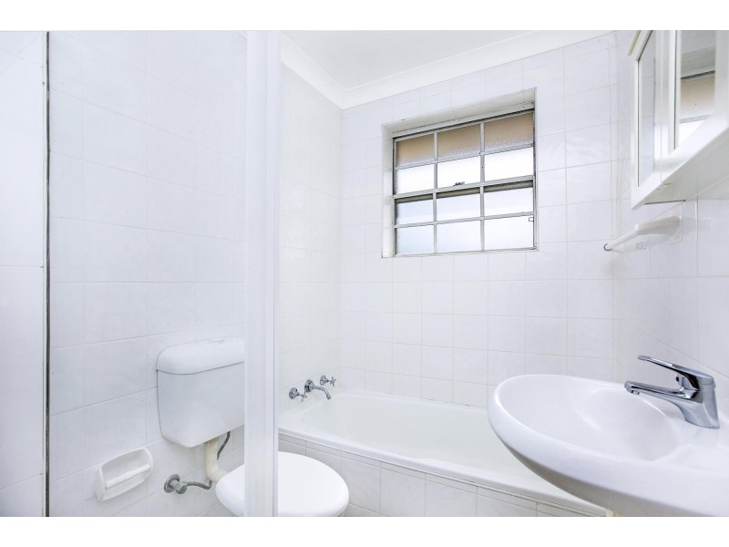 6/18 Tintern, Ashfield NSW 2131