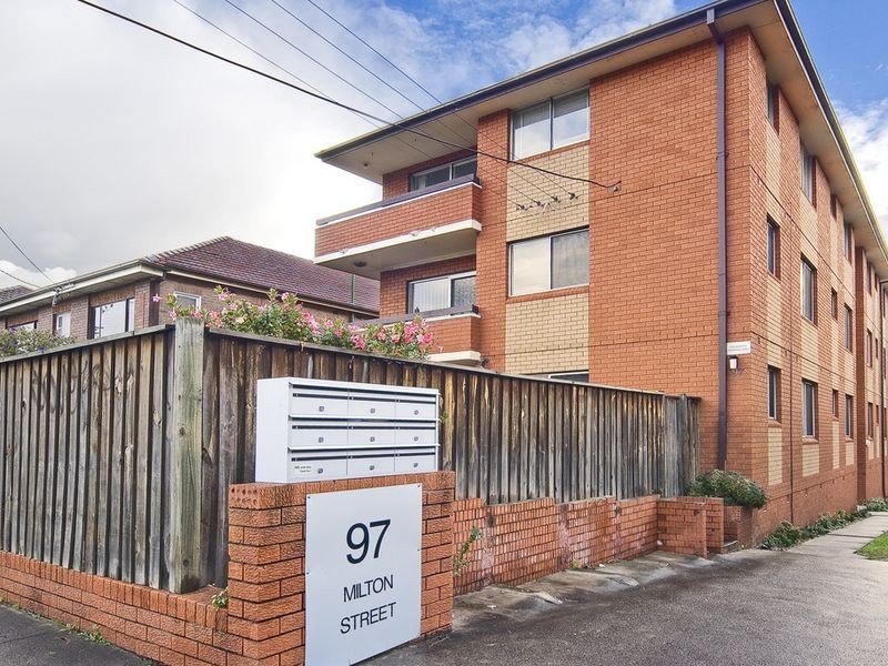2/97 Milton Street, Ashfield NSW 2131