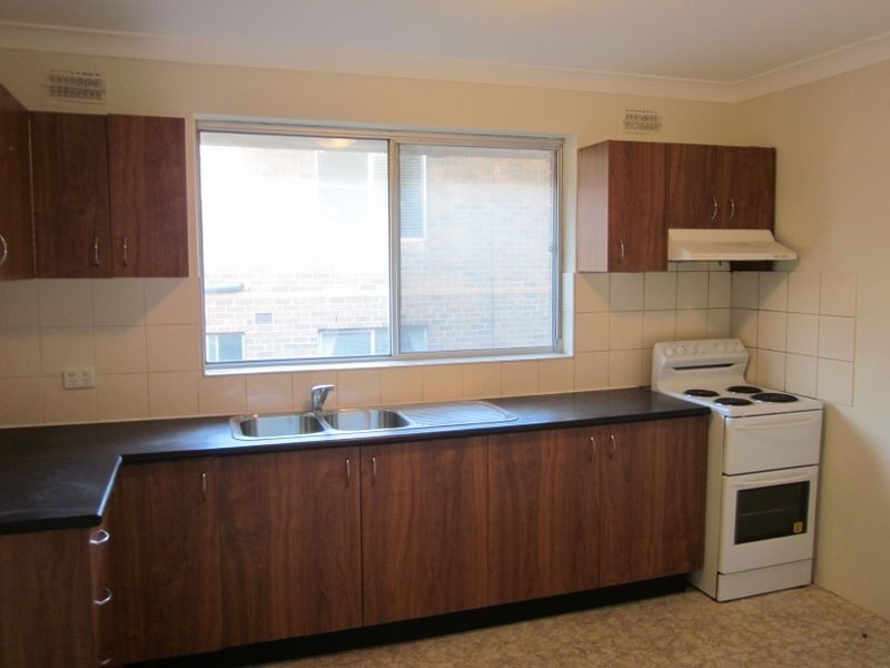 8/15 Loftus Street, Ashfield NSW 2131