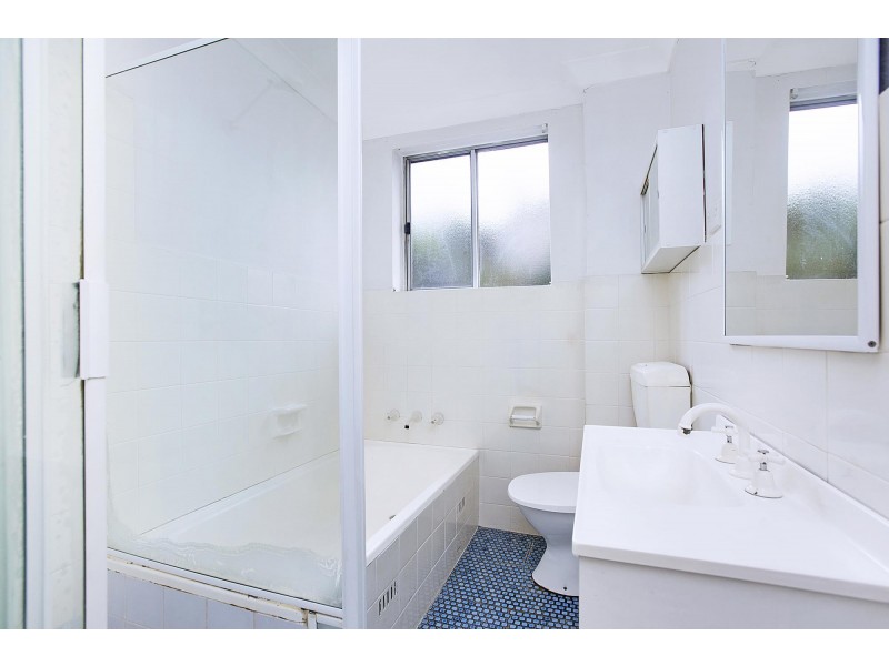 2/12 palace Street, Ashfield NSW 2131