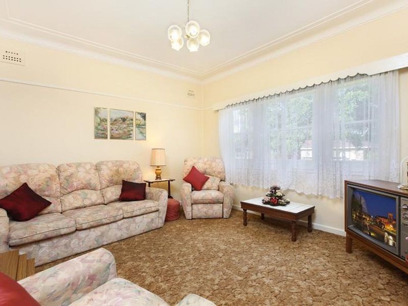 16 View Street, Concord NSW 2137