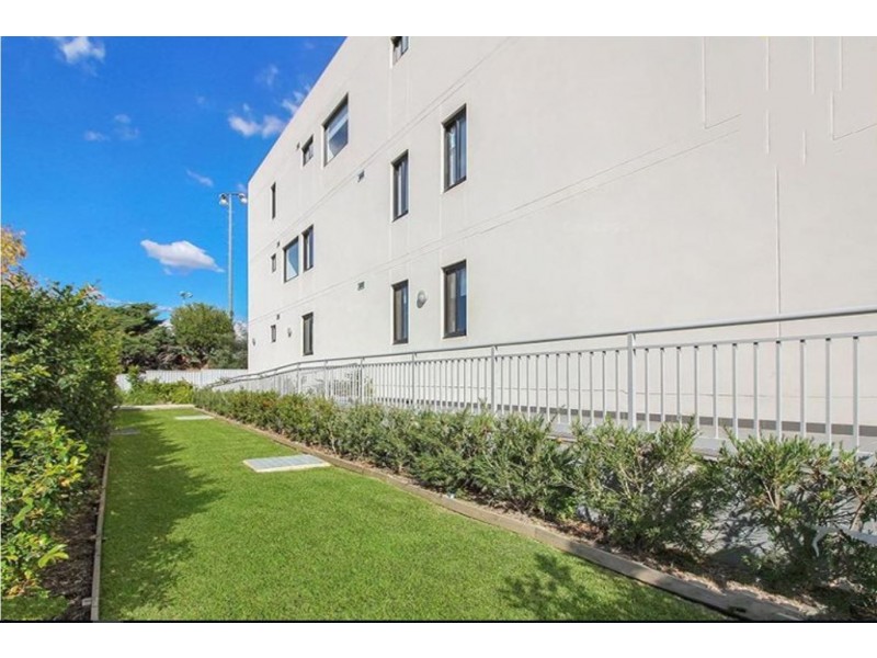 12/13 Old Northern Road, Baulkham Hills NSW 2153