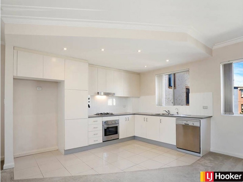 52/6-18 Redbank Rd, Northmead NSW 2152