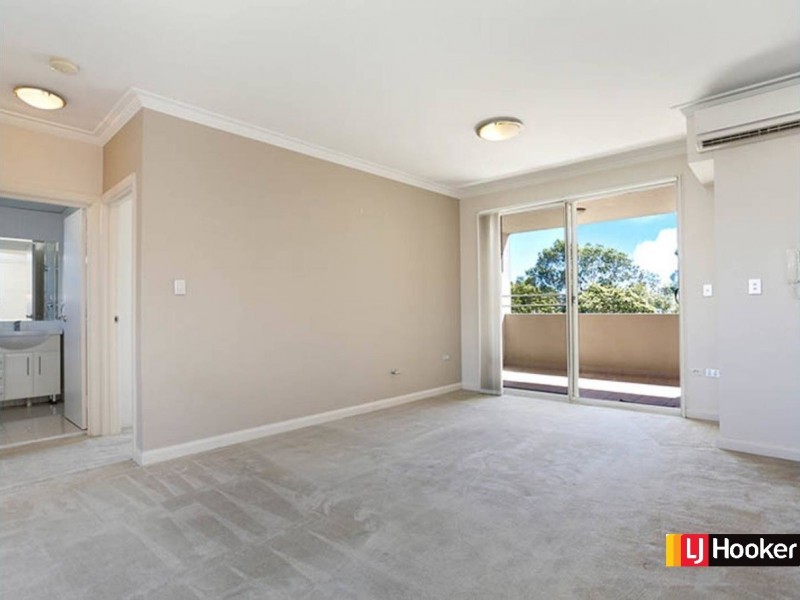 52/6-18 Redbank Rd, Northmead NSW 2152