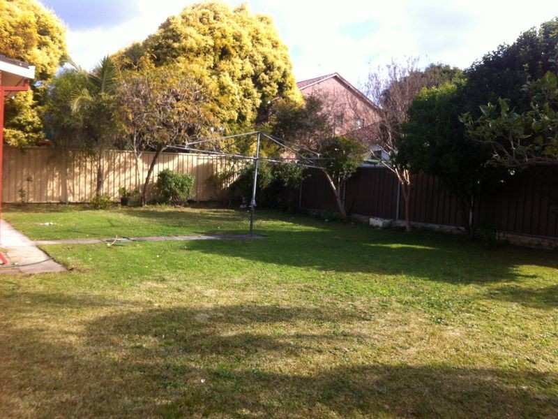 12 Lockwood Street, Merrylands NSW 2160