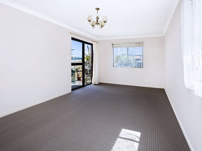 15 Hampton Street, Croydon Park NSW 2133