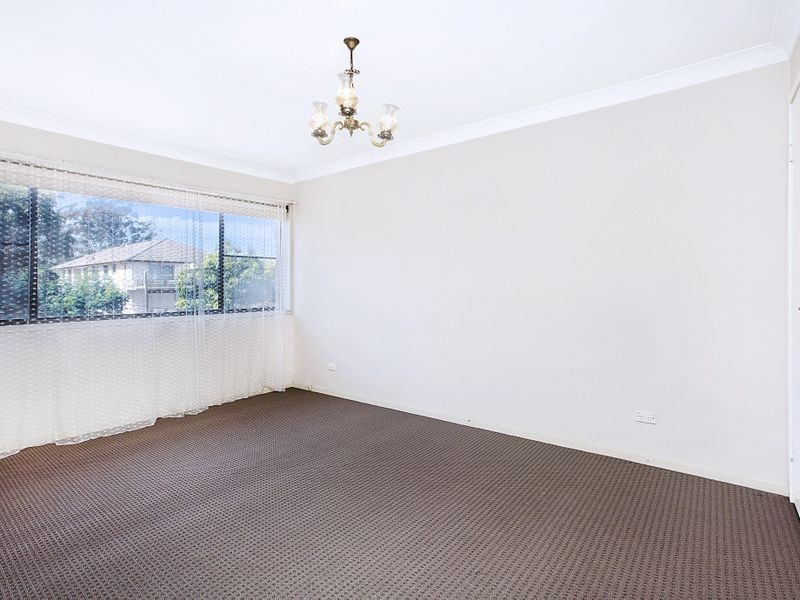 15 Hampton Street, Croydon Park NSW 2133