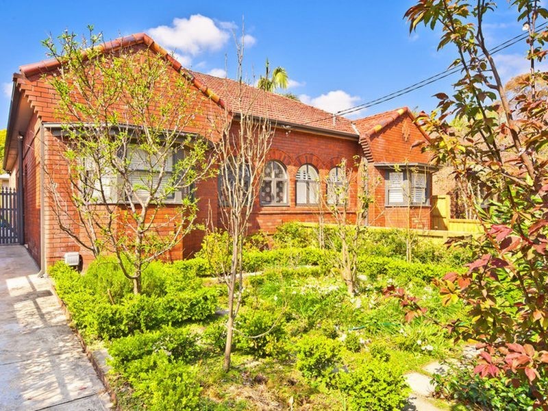 11A Lucy Street, Ashfield NSW 2131