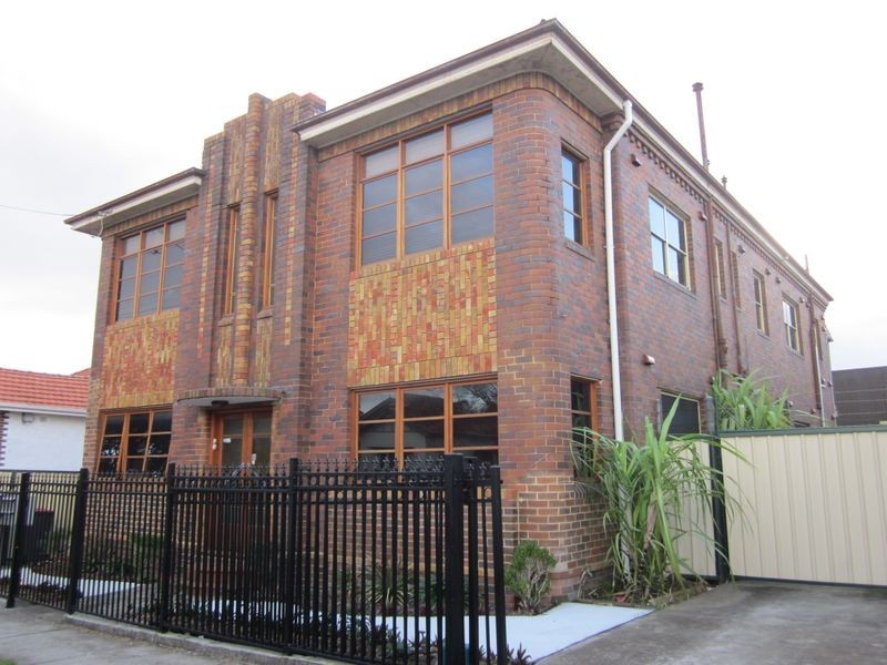 2/30 Page Avenue, Ashfield NSW 2131