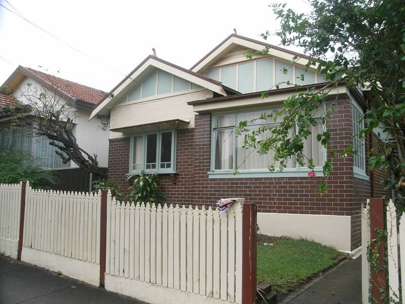 134 Park Avenue, Ashfield NSW 2131