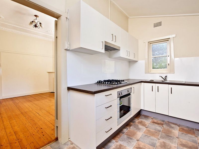 8 Richmond Avenue, Ashfield NSW 2131