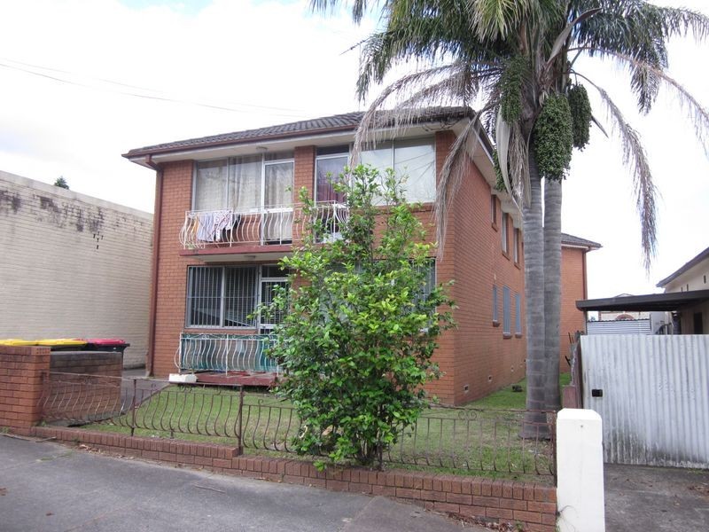 2/35 Church Street, Canterbury NSW 2193