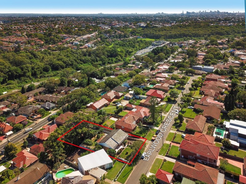 57 Earlwood Crescent, Bardwell Park NSW 2207