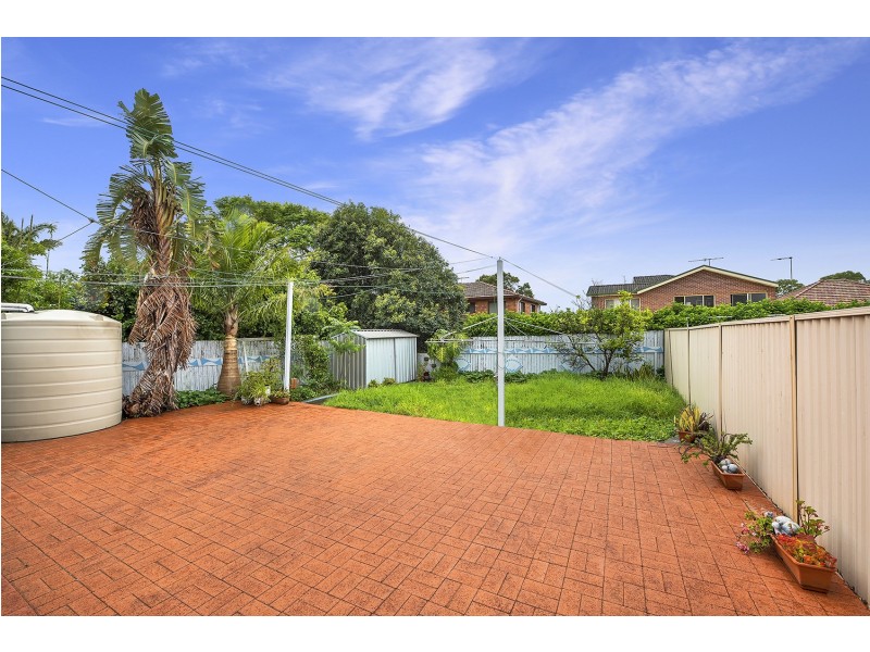 8A Hardy Street, Ashfield NSW 2131