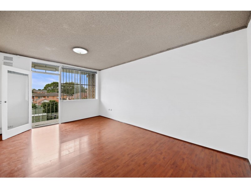 8/138 Ninth Avenue, Campsie NSW 2194