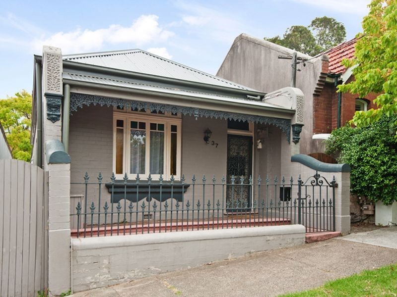 37 South Avenue, Leichhardt NSW 2040