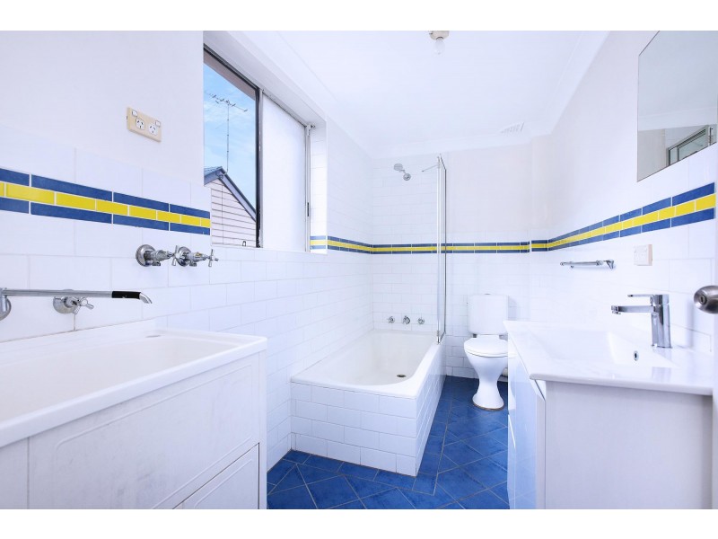 1/4 Joseph Street, Ashfield NSW 2131
