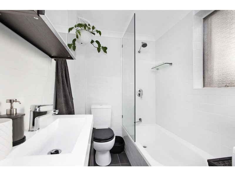 3/4 Joseph Street, Ashfield NSW 2131