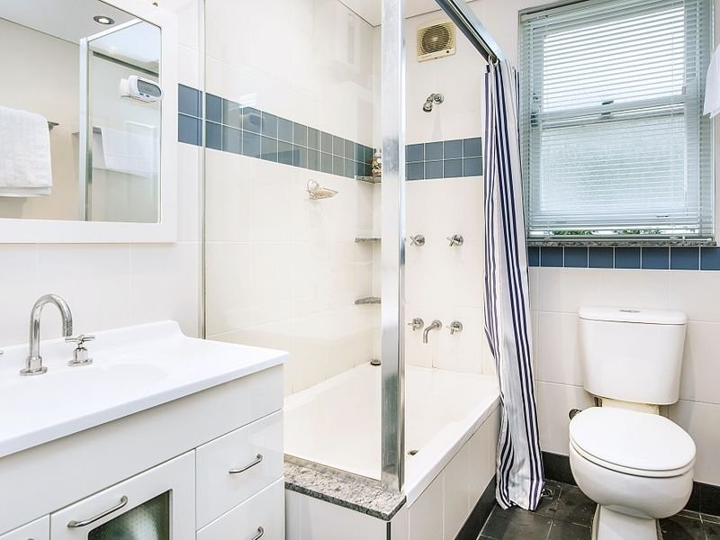 2/1 Blackwood Avenue, Ashfield NSW 2131