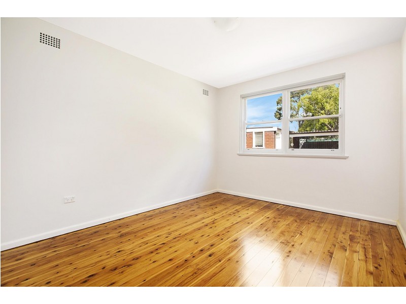 3/42 Robert Street, Ashfield NSW 2131