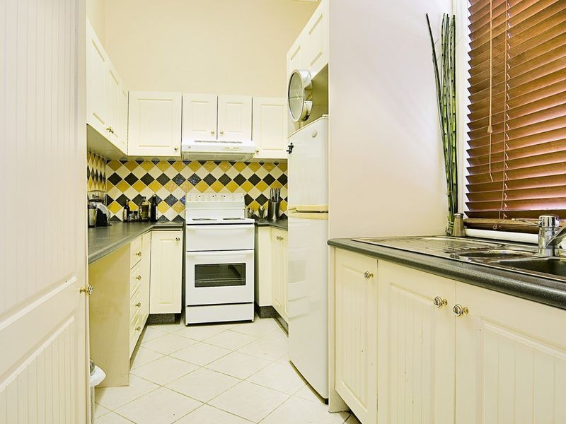 1/12 Cecil Street, Ashfield NSW 2131