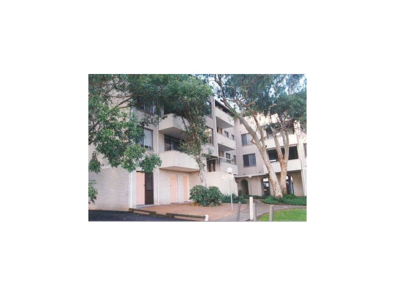 18/13 Brighton Avenue, Croydon Park NSW 2133