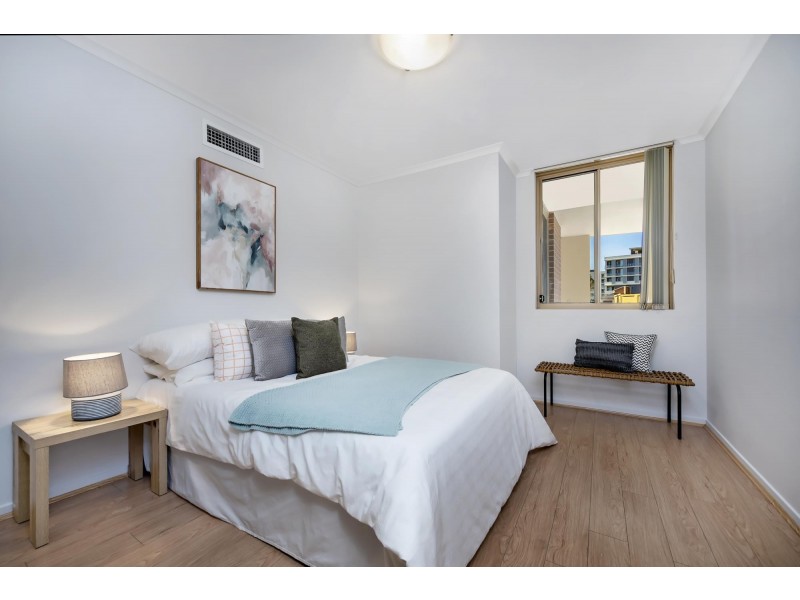 210/17-20 The Esplanade, Ashfield NSW 2131