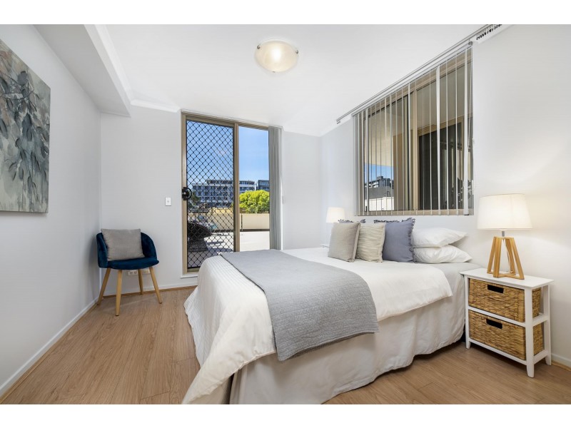 210/17-20 The Esplanade, Ashfield NSW 2131