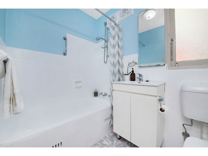 4/187 Frederick Street, Ashfield NSW 2131