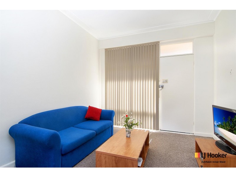6/7 Queensborough Road, Croydon Park NSW 2133