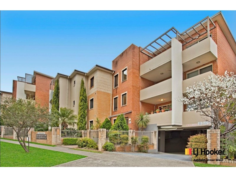 52/6-18 Redbank Road, Northmead NSW 2152