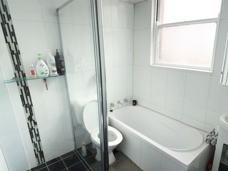 4/7 The Avenue, Ashfield NSW 2131