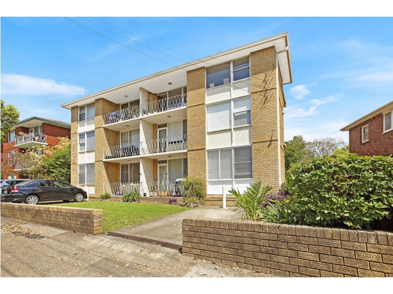 13/10 Orpington Street, Ashfield NSW 2131