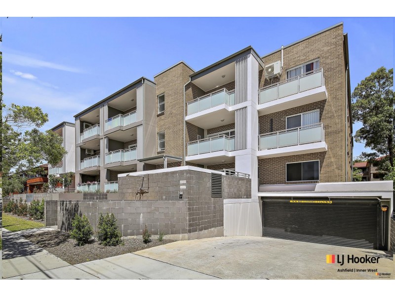 8/70-72 Amy Street, Campsie NSW 2194