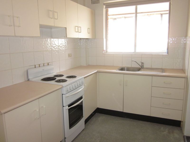 10/11 Loftus Street, Ashfield NSW 2131
