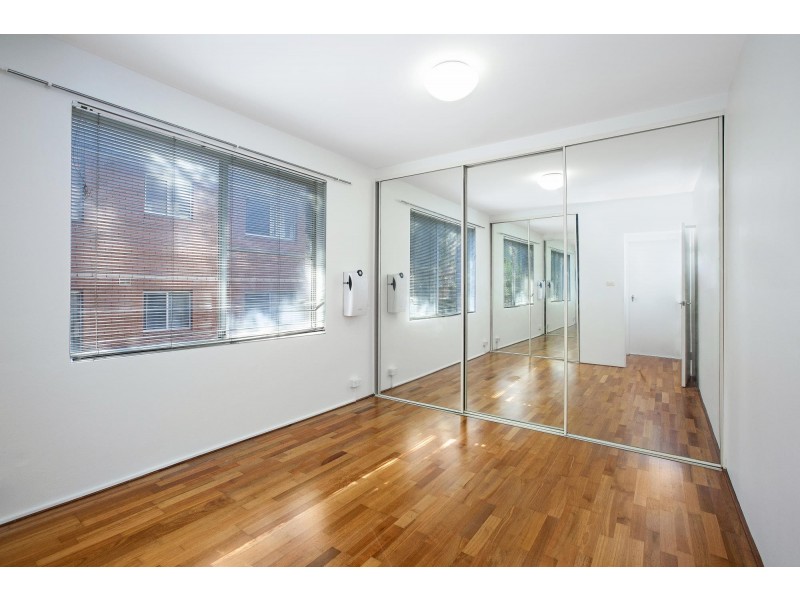 4/13 Loftus Street, Ashfield NSW 2131