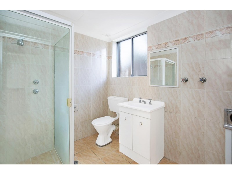 4/13 Loftus Street, Ashfield NSW 2131