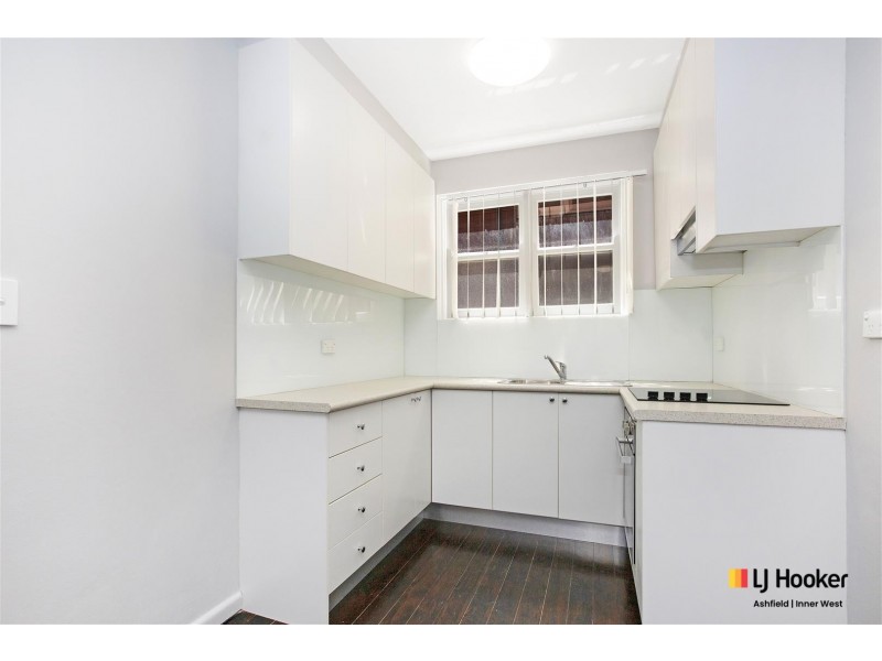 4/42 Robert Street, Ashfield NSW 2131