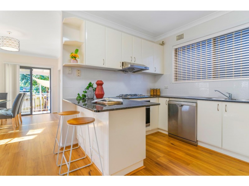 1 Woodlands Road, Ashbury NSW 2193