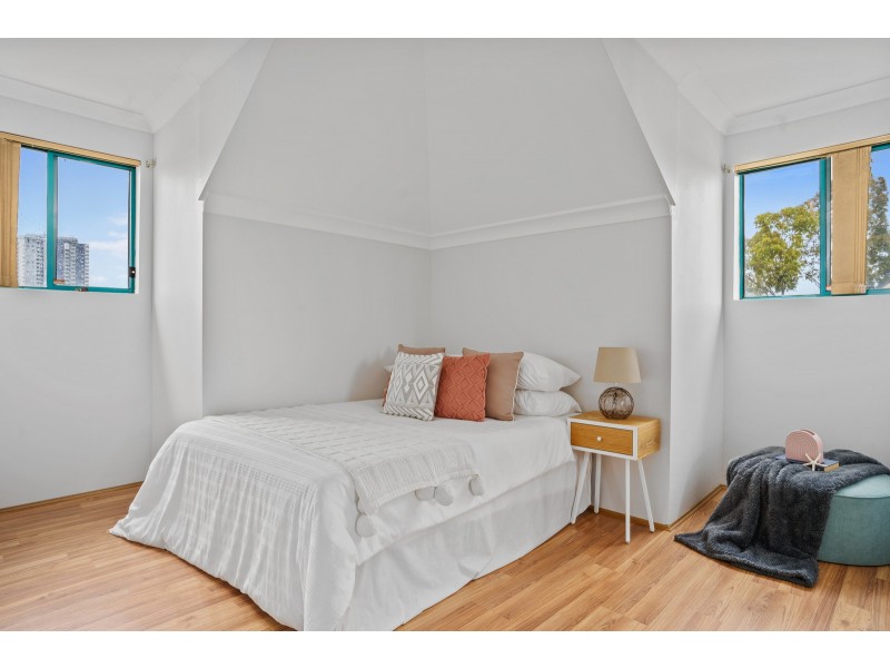 15/15-17 Carilla Street, Burwood NSW 2134