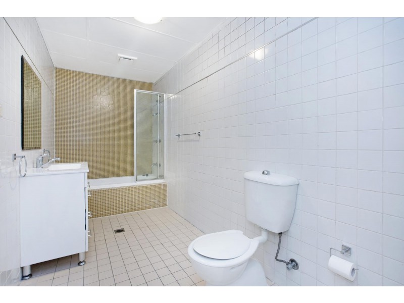 1A/22-28 Thomas Street, Ashfield NSW 2131