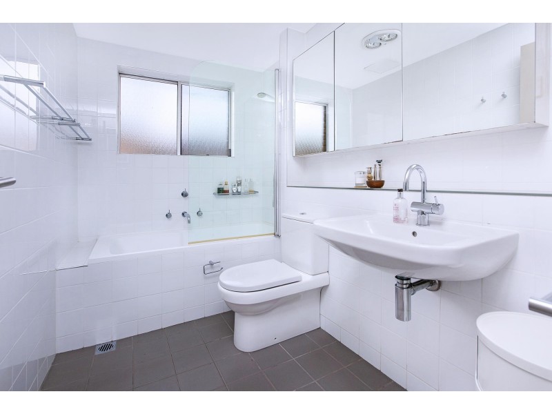 4/105 Alt Street, Ashfield NSW 2131