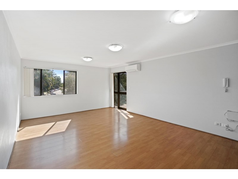 23/7-9 Atkinson Street, Liverpool NSW 2170