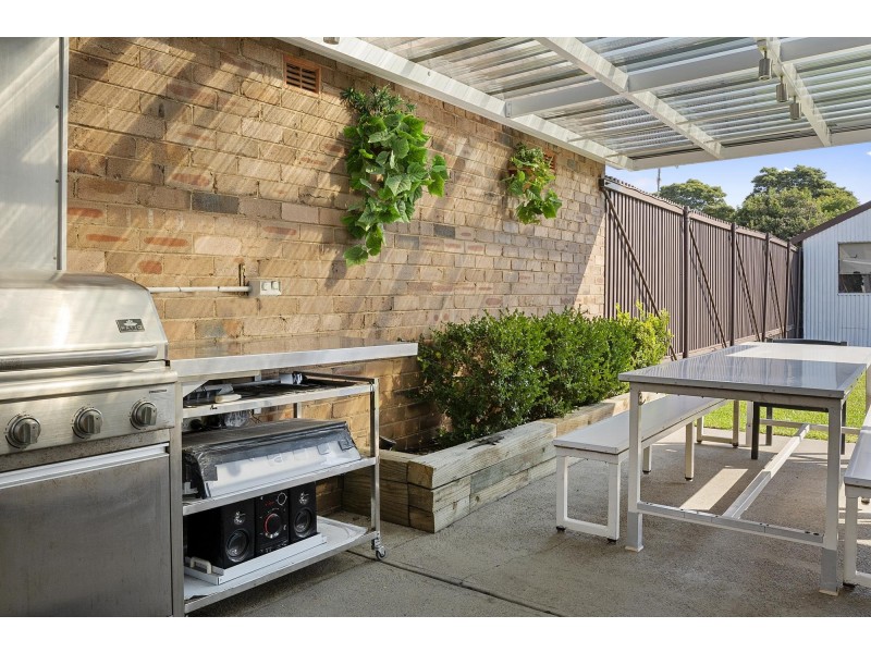 2 A’Beckett Avenue, Ashfield NSW 2131