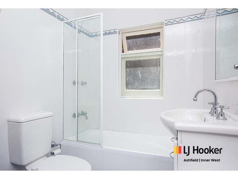 2/12 Grainger Avenue, Ashfield NSW 2131